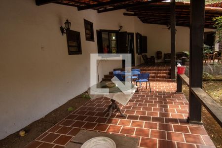 Casa de condomínio para alugar com 350m², 3 quartos e 4 vagasVaranda