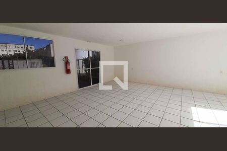 Apartamento à venda com 42m², 2 quartos e sem vagaÁrea comum - Salão de festas
