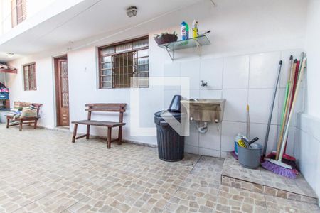 Casa para alugar com 90m², 2 quartos e 2 vagasÁrea de Serviço