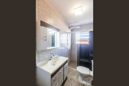Casa para alugar com 90m², 2 quartos e 2 vagasDetalhe do banheiro