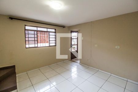 sala de casa para alugar com 2 quartos, 90m² em Jardim Silveira, Barueri