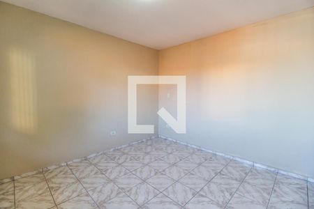 Casa para alugar com 90m², 2 quartos e 2 vagasQuarto 1