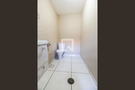 Casa para alugar com 90m², 2 quartos e 2 vagasLavabo