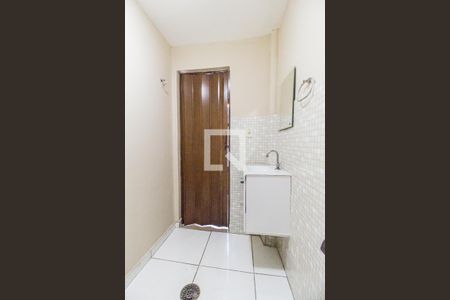 Casa para alugar com 90m², 2 quartos e 2 vagasLavabo