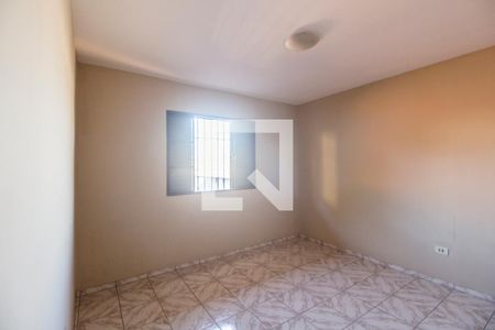 Casa para alugar com 90m², 2 quartos e 2 vagasQuarto 1
