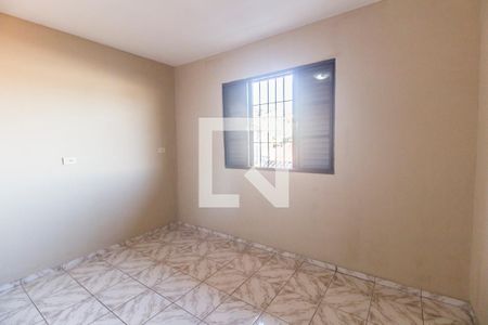 Casa para alugar com 90m², 2 quartos e 2 vagasQuarto 2
