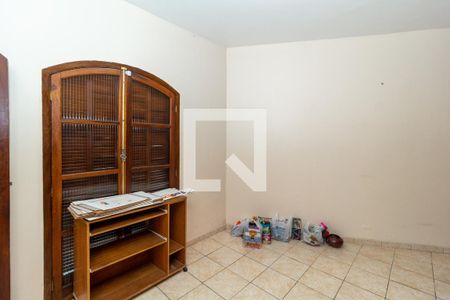 Casa à venda com 440m², 5 quartos e 12 vagasQuarto (Casa 2)