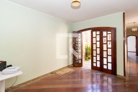 Casa à venda com 440m², 5 quartos e 12 vagasSala 2