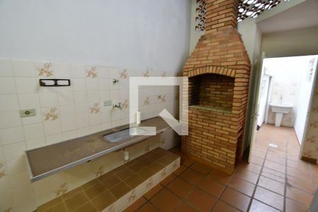 Casa à venda com 120m², 2 quartos e 2 vagasChurrasqueira