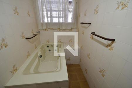 Casa à venda com 120m², 2 quartos e 2 vagasBanheiro Suíte 2