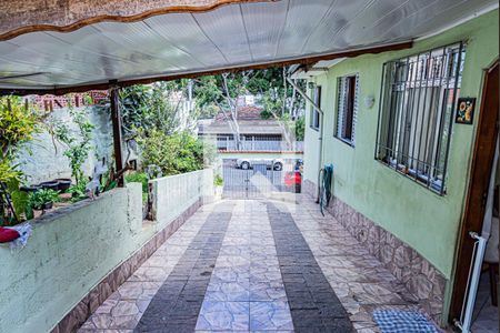 Casa à venda com 450m², 6 quartos e 2 vagas Casa à venda com 450m², 6 quartos e 2 vagasGaragem