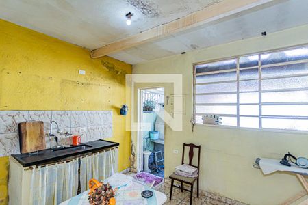 Casa à venda com 450m², 6 quartos e 2 vagas Casa à venda com 450m², 6 quartos e 2 vagasQuarto e cozinha - edícula 1