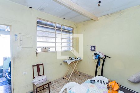 Casa à venda com 450m², 6 quartos e 2 vagas Casa à venda com 450m², 6 quartos e 2 vagasQuarto e cozinha - edícula 1