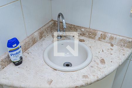 Casa à venda com 450m², 6 quartos e 2 vagas Casa à venda com 450m², 6 quartos e 2 vagasBanheiro - edícula 3