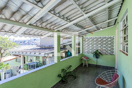 Casa à venda com 450m², 6 quartos e 2 vagas Casa à venda com 450m², 6 quartos e 2 vagasVaranda - edícula 3