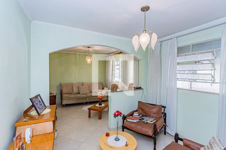 Casa à venda com 450m², 6 quartos e 2 vagas Casa à venda com 450m², 6 quartos e 2 vagasSala - edícula 3