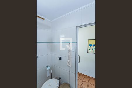 Casa à venda com 450m², 6 quartos e 2 vagas Casa à venda com 450m², 6 quartos e 2 vagasBanheiro - edícula 3