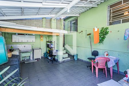 Casa à venda com 450m², 6 quartos e 2 vagas Casa à venda com 450m², 6 quartos e 2 vagasÁrea de serviço e quintal