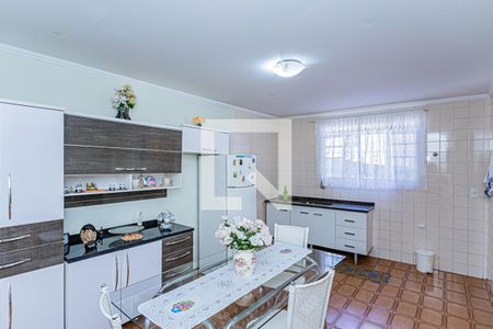 Casa à venda com 450m², 6 quartos e 2 vagas Casa à venda com 450m², 6 quartos e 2 vagasCozinha - edícula 3