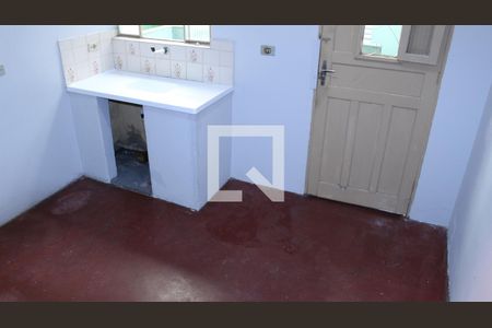 Sala/ cozinha  de casa para alugar com 1 quarto, 30m² em Parque Santa Madalena, São Paulo