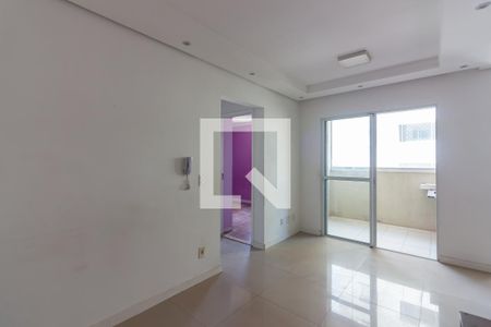 Sala de apartamento à venda com 2 quartos, 60m² em Conceição, Osasco