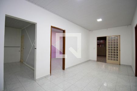 Sala de casa para alugar com 3 quartos, 90m² em Recanto das Emas, Brasília