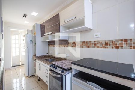 Casa de condomínio à venda com 125m², 3 quartos e 6 vagas Casa de condomínio à venda com 125m², 3 quartos e 6 vagasCozinha