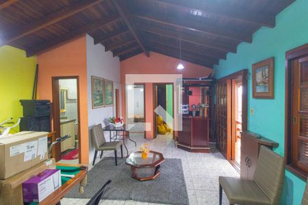 Casa à venda com 232m², 3 quartos e 2 vagasSala 2