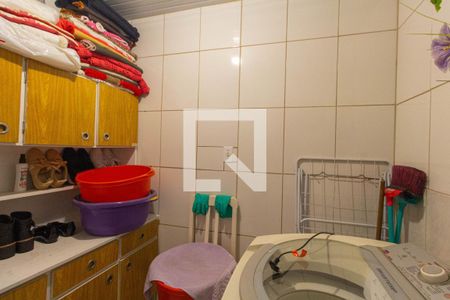 Casa à venda com 232m², 3 quartos e 2 vagasÁrea de Serviço