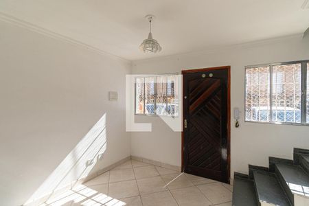 Sala e Cozinha  de casa de condomínio à venda com 2 quartos, 54m² em Itaquera, São Paulo