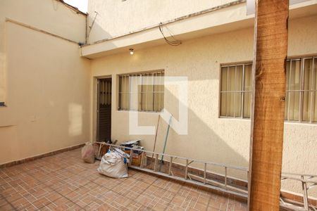 Casa para alugar com 60m², 2 quartos e sem vaga Casa para alugar com 60m², 2 quartos e sem vagaEntrada