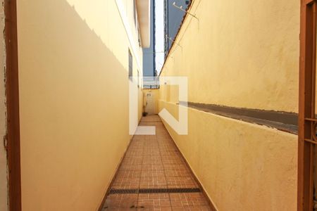 Casa para alugar com 60m², 2 quartos e sem vaga Casa para alugar com 60m², 2 quartos e sem vagaCorredor