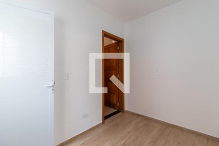 Casa à venda com 109m², 2 quartos e 2 vagasEdícula - Suíte