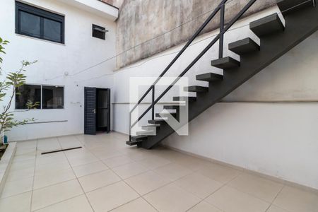 Casa à venda com 109m², 2 quartos e 2 vagasQuintal