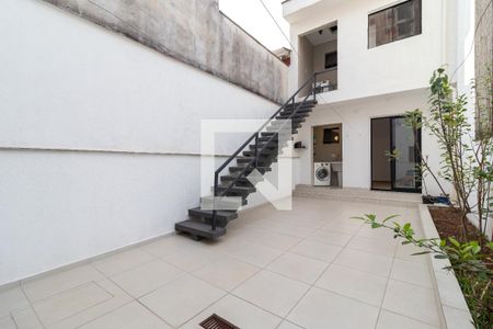 Casa à venda com 109m², 2 quartos e 2 vagasQuintal
