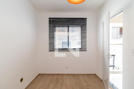 Casa à venda com 109m², 2 quartos e 2 vagasEdícula - Suíte