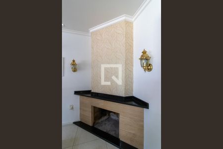 Casa à venda com 311m², 4 quartos e 4 vagas Casa à venda com 311m², 4 quartos e 4 vagasSala de Jantar