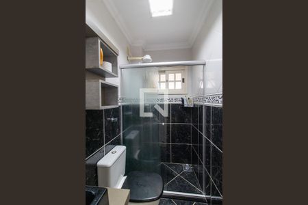 Casa à venda com 311m², 4 quartos e 4 vagas Casa à venda com 311m², 4 quartos e 4 vagasbanheiro 2