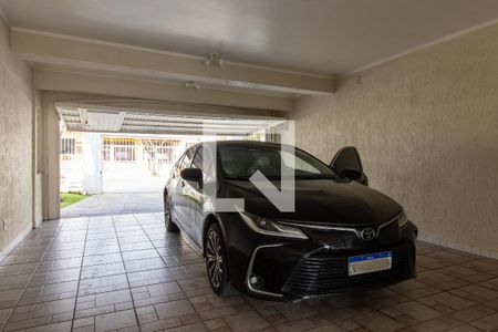 Casa à venda com 311m², 4 quartos e 4 vagas Casa à venda com 311m², 4 quartos e 4 vagasÁrea externa