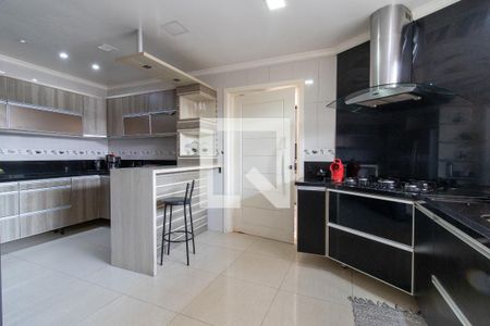 Casa à venda com 311m², 4 quartos e 4 vagas Casa à venda com 311m², 4 quartos e 4 vagasCozinha