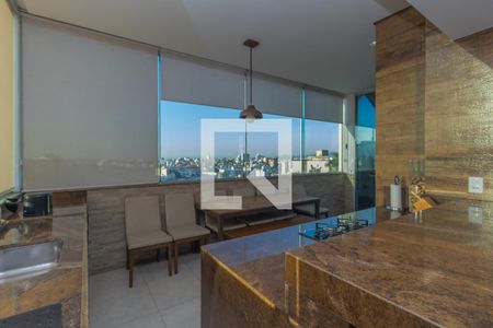 Apartamento à venda com 245m², 4 quartos e 3 vagas Apartamento à venda com 245m², 4 quartos e 3 vagasÁrea comum