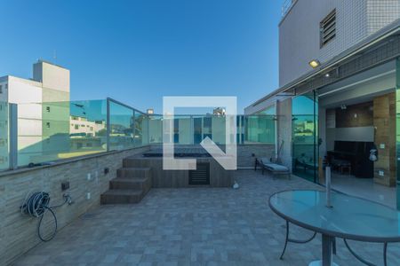 Apartamento à venda com 245m², 4 quartos e 3 vagas Apartamento à venda com 245m², 4 quartos e 3 vagasÁrea comum