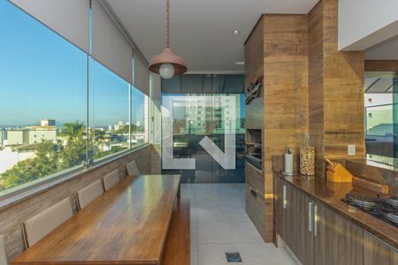 Apartamento à venda com 245m², 4 quartos e 3 vagas Apartamento à venda com 245m², 4 quartos e 3 vagasÁrea comum