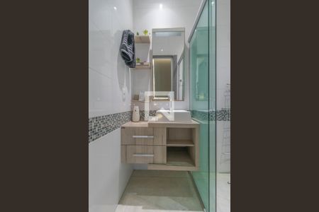 Apartamento à venda com 245m², 4 quartos e 3 vagas Apartamento à venda com 245m², 4 quartos e 3 vagasBanheiro Área comum