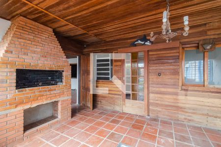 Casa à venda com 130m², 3 quartos e 3 vagasQuintal - churrasqueira