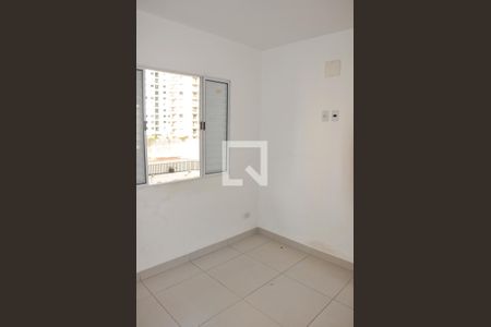 Casa à venda com 138m², 2 quartos e 2 vagasDetalhe - Quarto 01 com Suíte