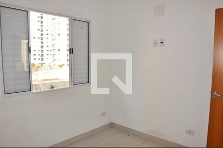 Casa à venda com 138m², 2 quartos e 2 vagasQuarto 01 com Suíte