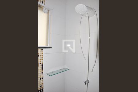 Casa à venda com 138m², 2 quartos e 2 vagasDetalhe - Suíte