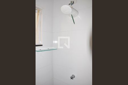 Casa à venda com 138m², 2 quartos e 2 vagasDetalhe - Suíte