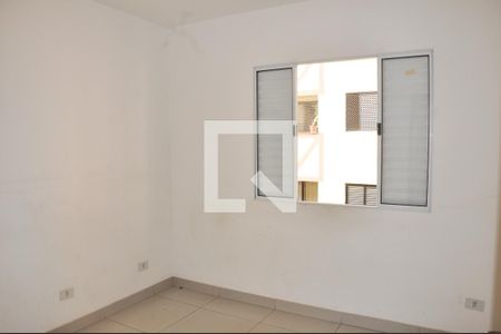 Casa à venda com 138m², 2 quartos e 2 vagasDetalhe - Quarto 01 com Suíte